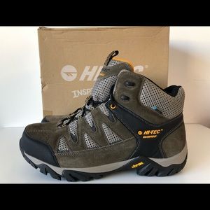 Hi Tec Hiking Boots Mid Brown Gold Suede Mesh